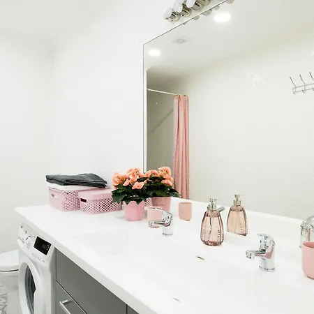 Spacious In Old ריגה