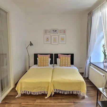 Spacious In Old Lejlighed *