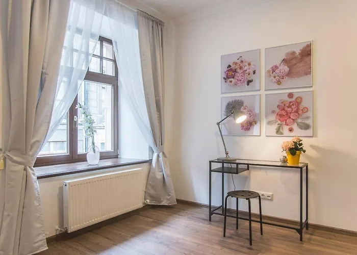 Apartment Spacious In Old Riga